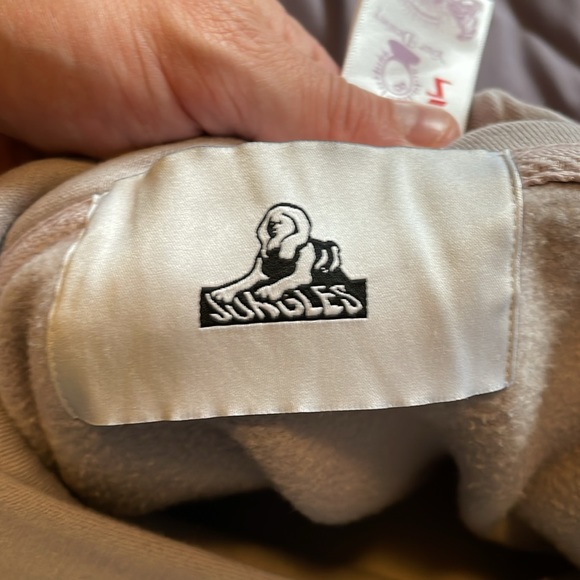 RARE Jungles Hoodie - Picture 6 of 7